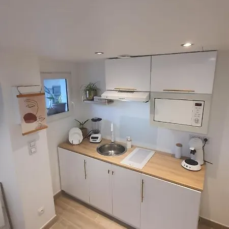 The Nidou, Studio Independant Dans Une Maison Апартаменты